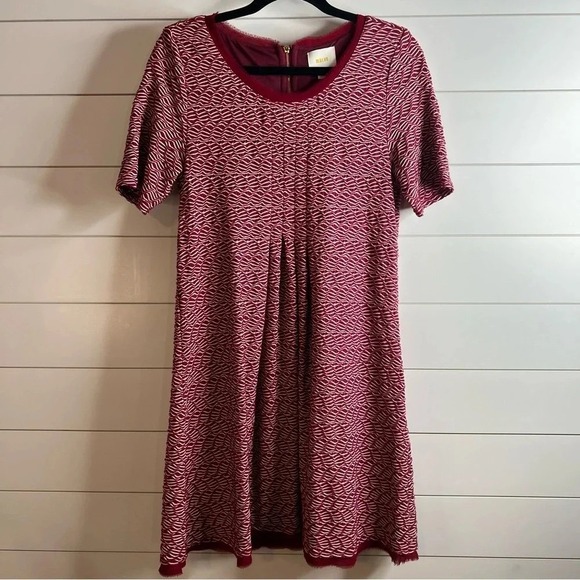Maeve Dresses & Skirts - Anthropologie Maeve Burgundy White Short Sleeve A-Line Mini Dress.‎ Size Medium.